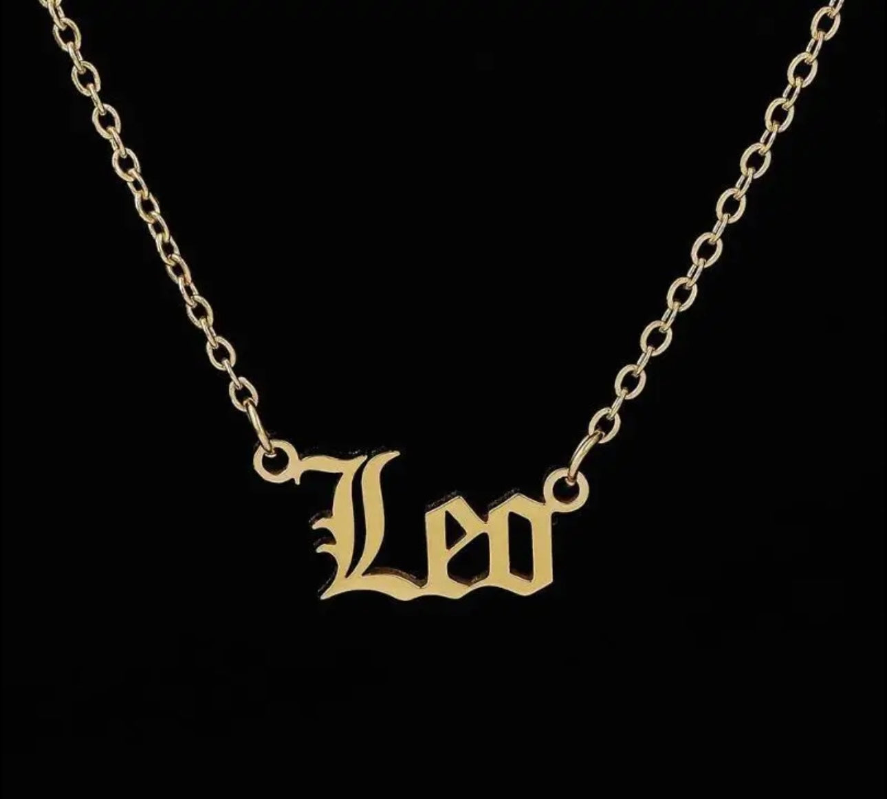 Leo necklace